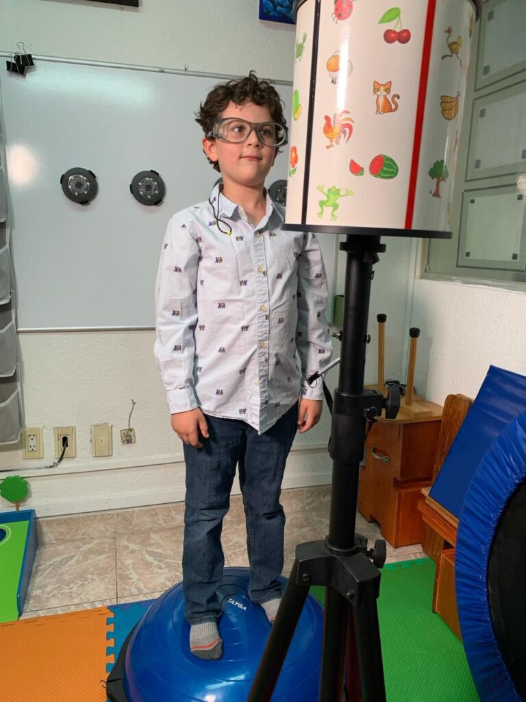 Construyendo una base sólida para la visión: Terapia Visual Infantil